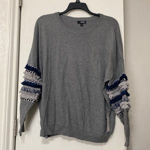 Patterned Sleeve Top